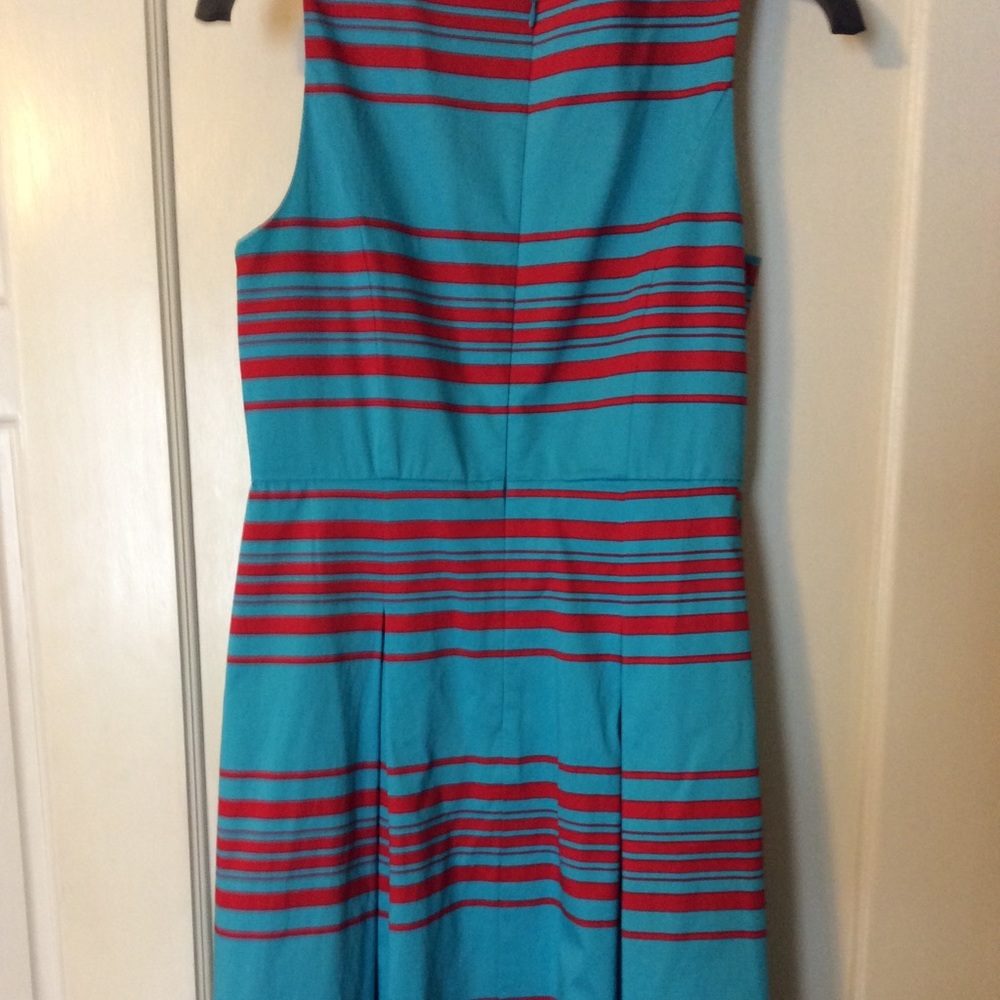 Dress - Picture 2 of 6